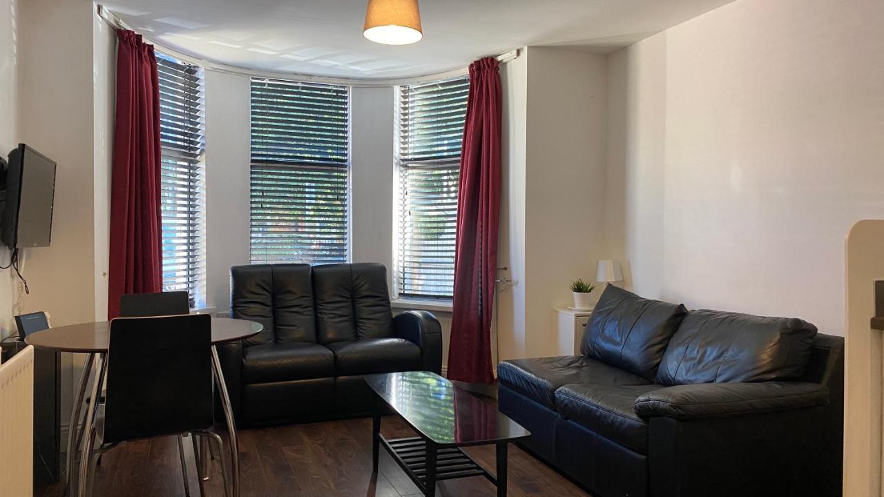 Welly Self-Catering Apartment Белфаст Екстериор снимка